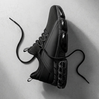 Vanta Series Comfort Sneakers + Free Socks Kit